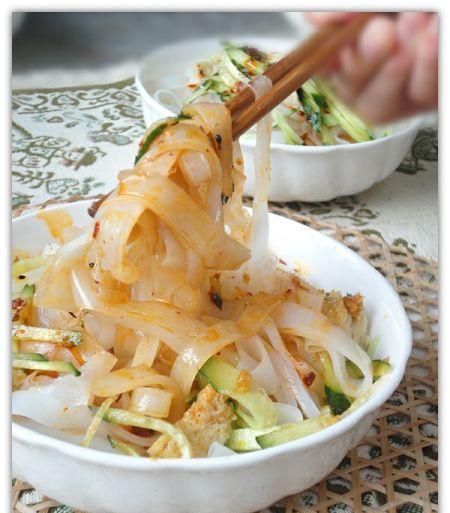 提起陜西,你會馬上想到什么,這里我為你推薦 漢中涼皮