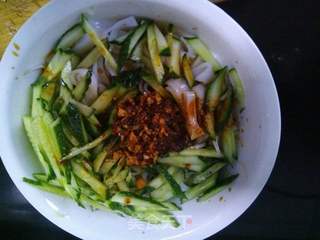 涼拌涼皮的家常做法 林寶兒與木木不不的菜譜分享